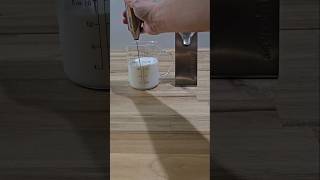 Aerolatte Handheld Milk Frother [upl. by Jamilla]